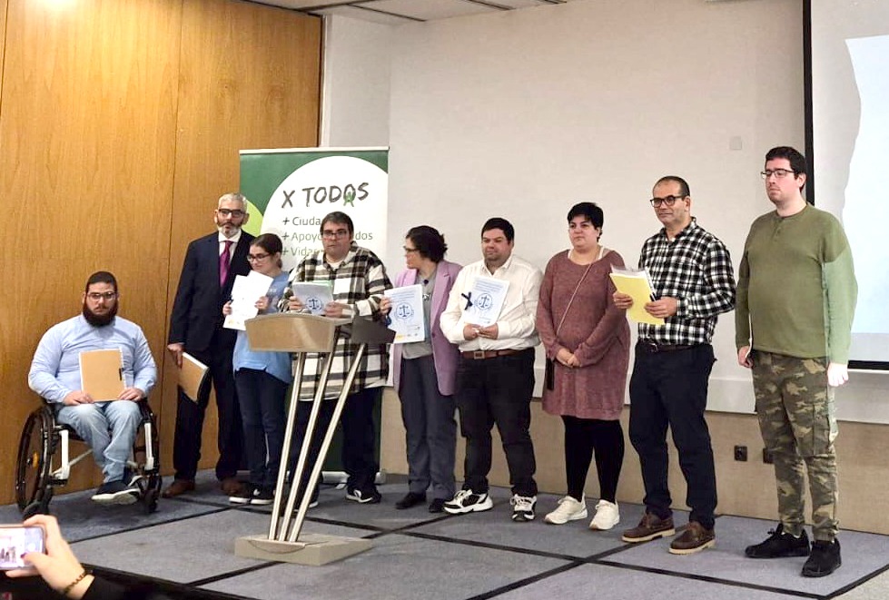 Ir a El nuevo Grupo de Representantes se presenta oficialmente en la sesión de trabajo de autogestores