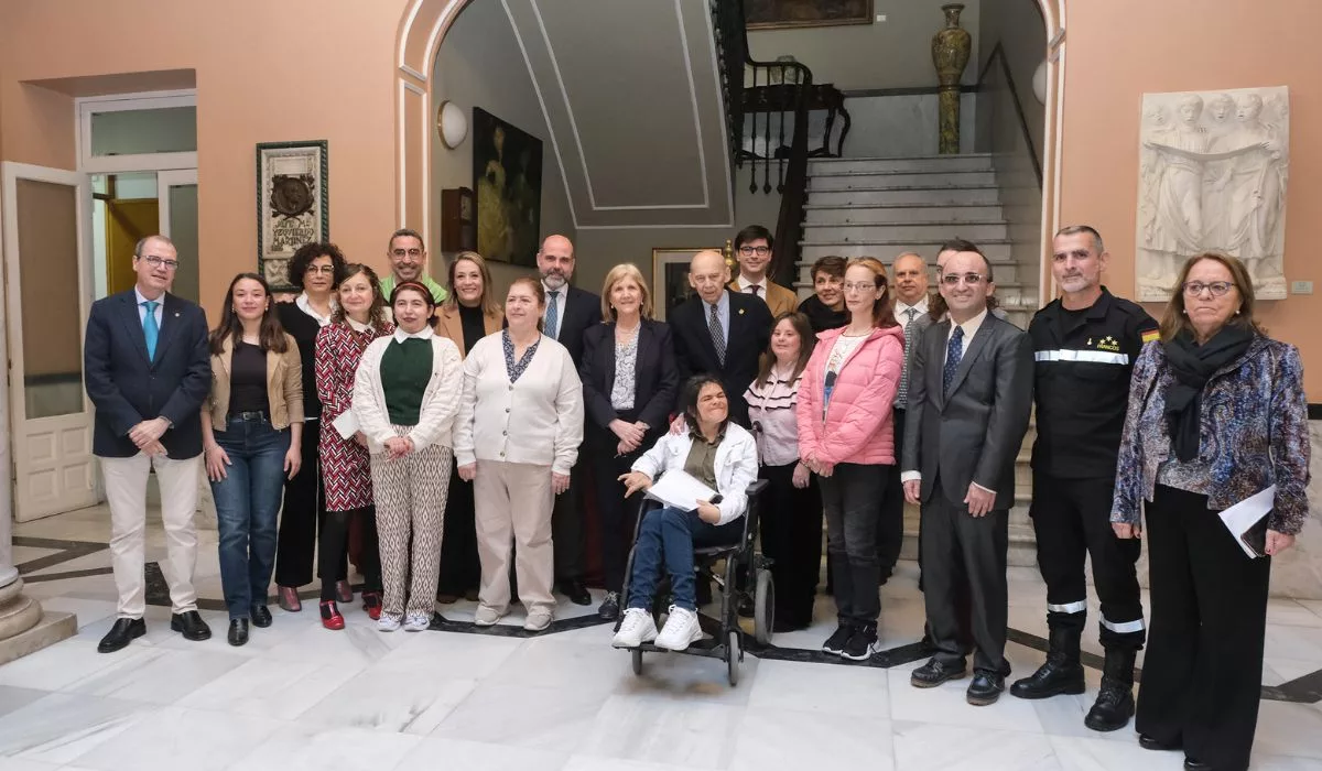 Ir a El Ateneo de Sevilla entrega los premios de relato, poesía y cartel a personas con discapacidad intelectual o del desarrollo