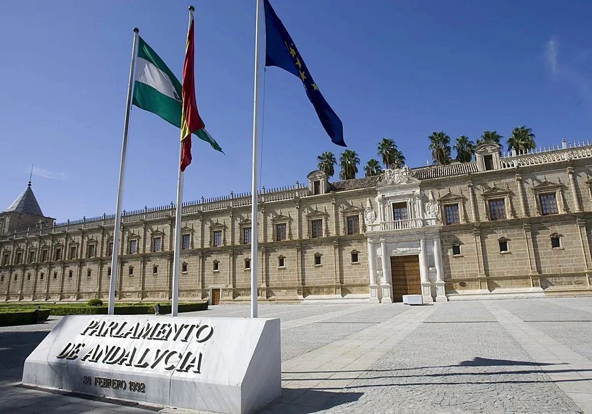 Ir a Una delegación de Plena Inclusión Andalucía acude al Parlamento para la presentación del II Plan de Empleo para Personas con Discapacidad